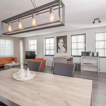 Heuvel Zicht شقة أوس