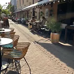 Heuvel Zicht Apartment *